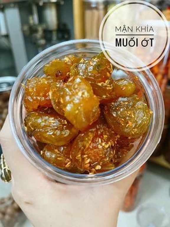 Mứt mận hà nội lắc muối ớt lon pet 500g - cực ngon