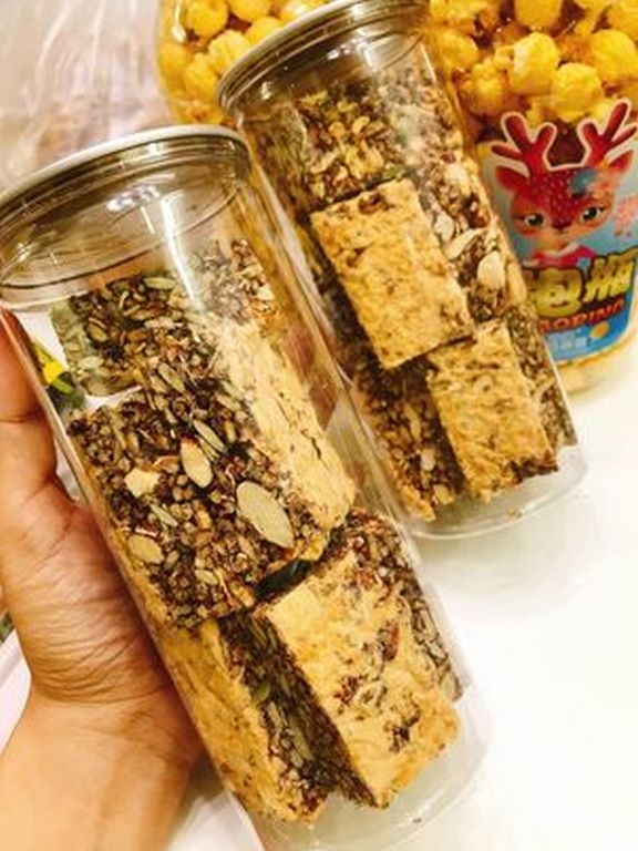 Thanh gạo lứt rong biển hạt chà bông lon pet 250g - siêu phẩm