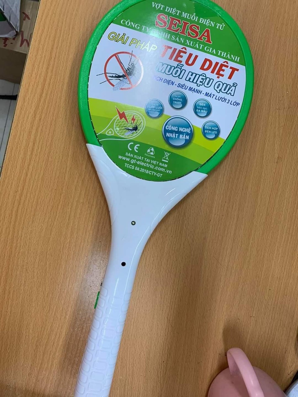 VỢT MUỖI SEISA LOẠI XỊN( Hàng loại 1)