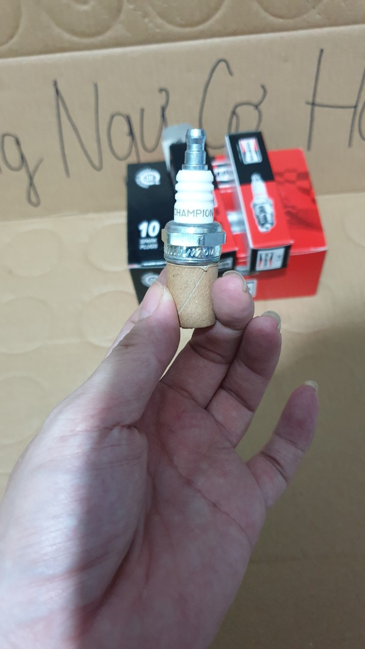 [HCM][ Hàng Mỹ chính hãng] Bugi - buri Champion máy cắt cỏ / cưa xích 2 thì
