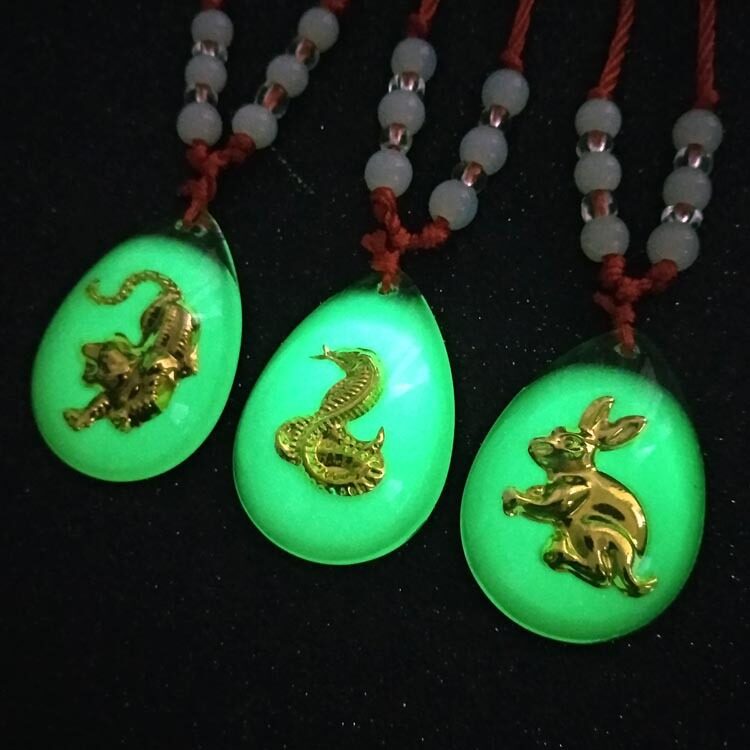 [WHC Jewelry] Mặt Dây Chuyền Pha Lê Dạ Quang 12 Cung Hoàng Đạo/Emas 12 Cung Hoàng Đạo Kristal (Miễn Phí Dây Đỏ)