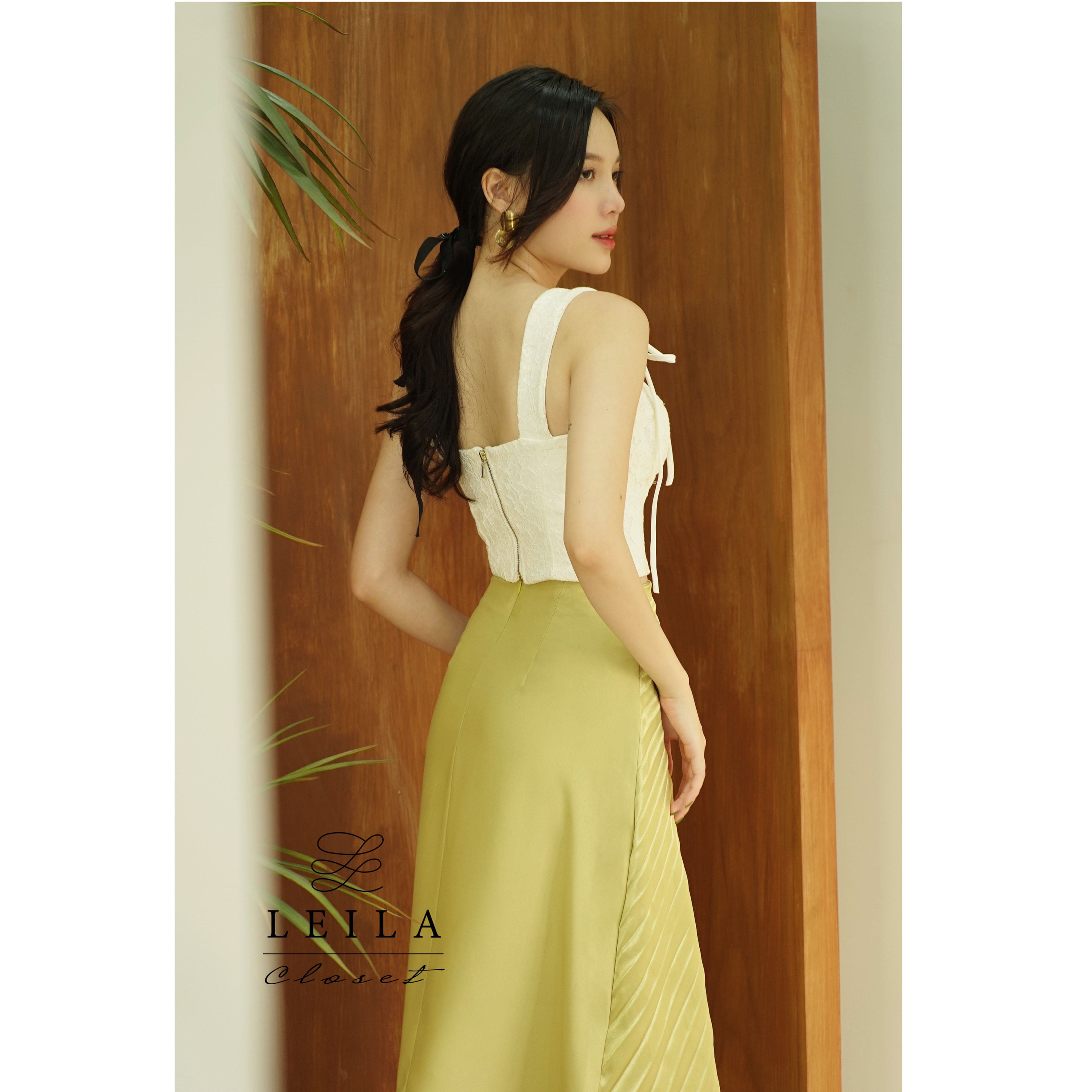 Chân váy lụa Lisa đắp tà dập ly quạt