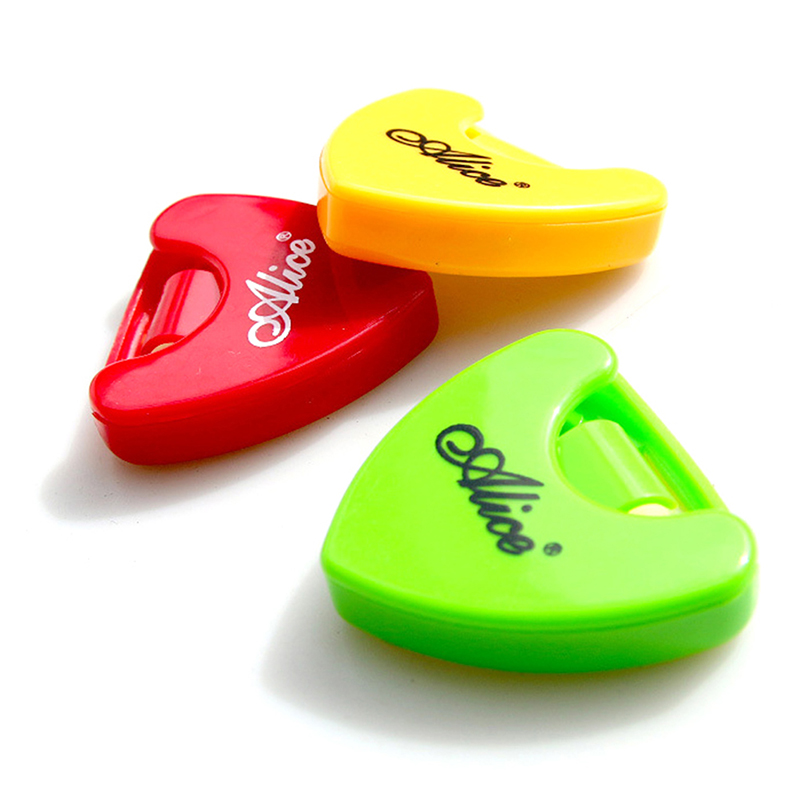 【GG Music】💖【HOT SALE】🎈🎈 Guitar Pick Holder Plastic Plectrum Case Mediator Storage Self Adhesive
