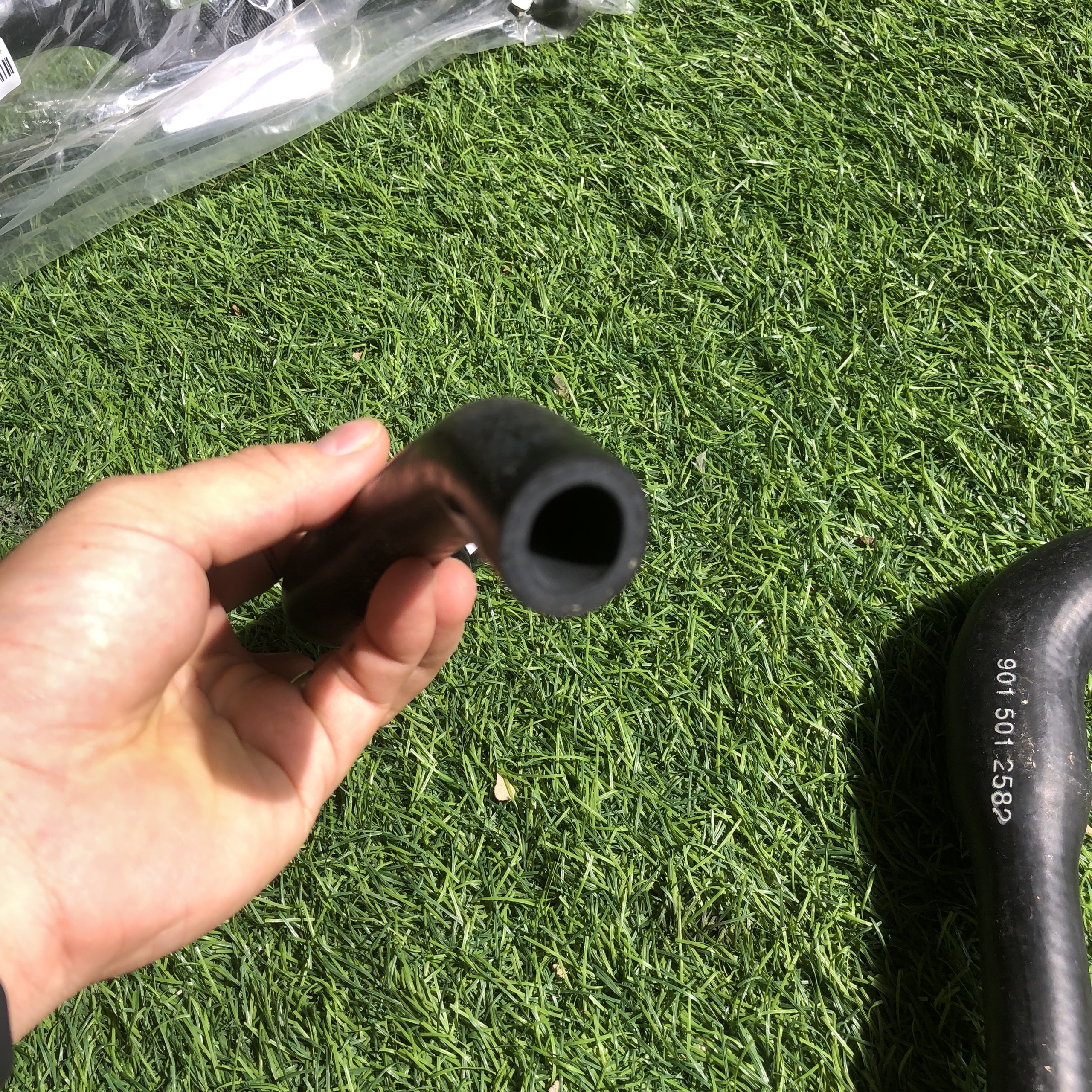 ỐNG KÉT NƯỚC DƯỚI NGẮN ( ỐNG BAO TỬ) MER SPRINTER
