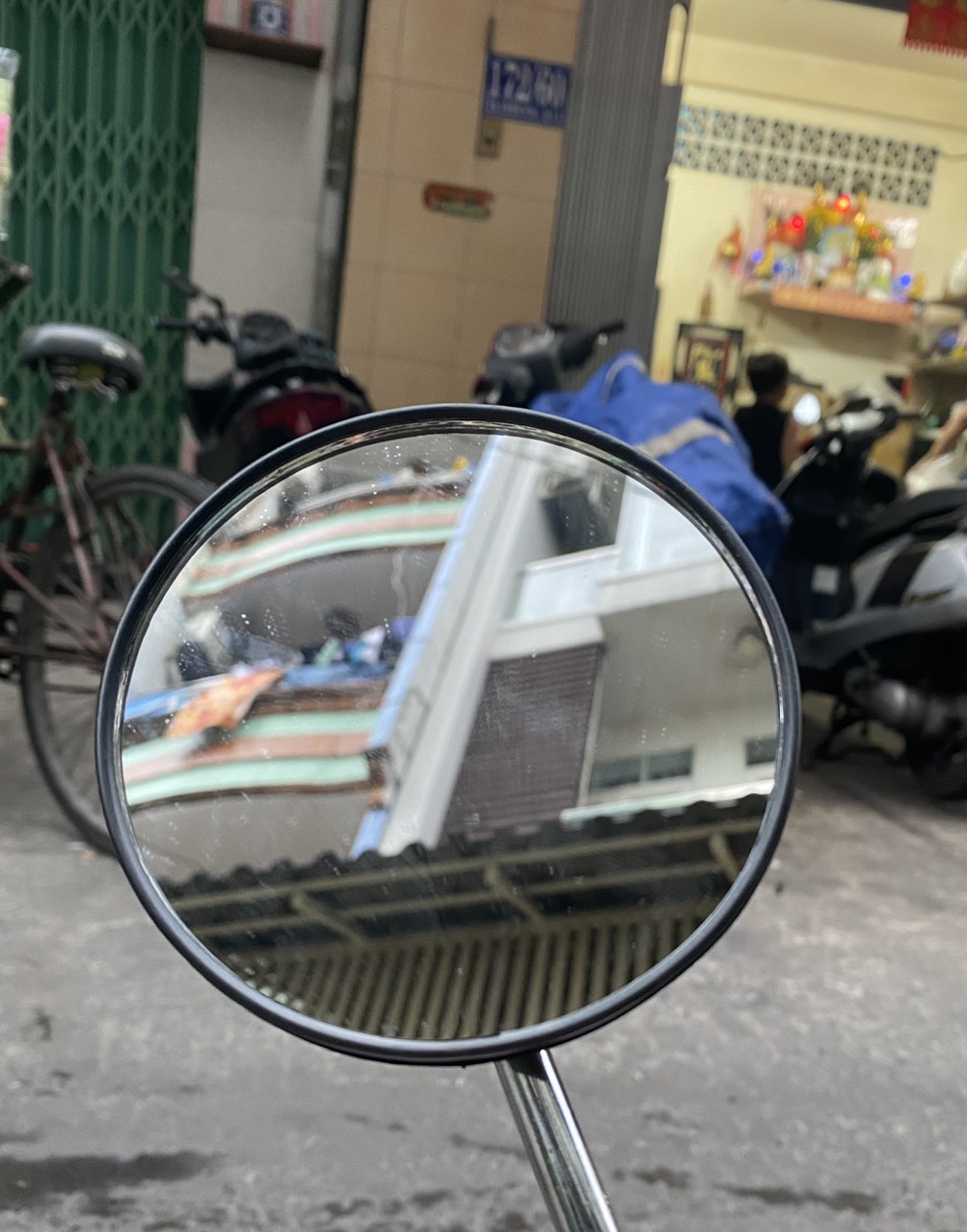 KIẾNG HẬU XE CUB 81
