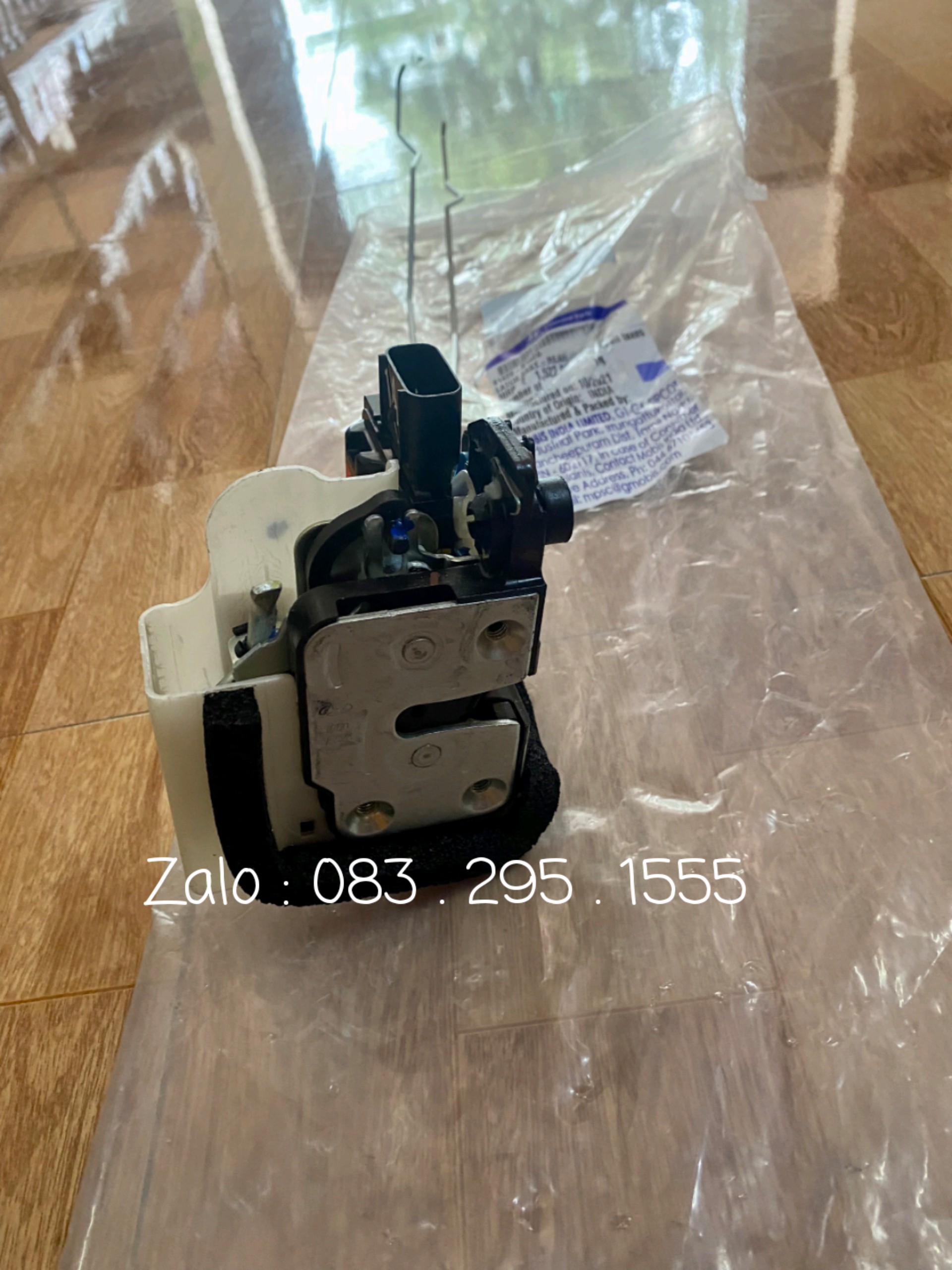 khóa ngậm cửa Grand i10 ( ổ khóa ngậm , cơ cấu khóa cửa , xịn , 5 giắc )