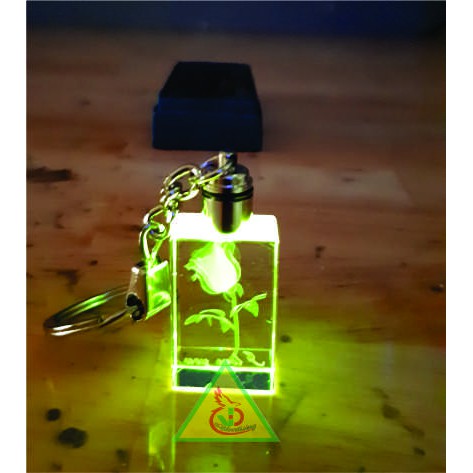 Móc khóa pha lê phát sáng khắc Hình Hoa Hồng Tình Yêu 3D_Quà tặng