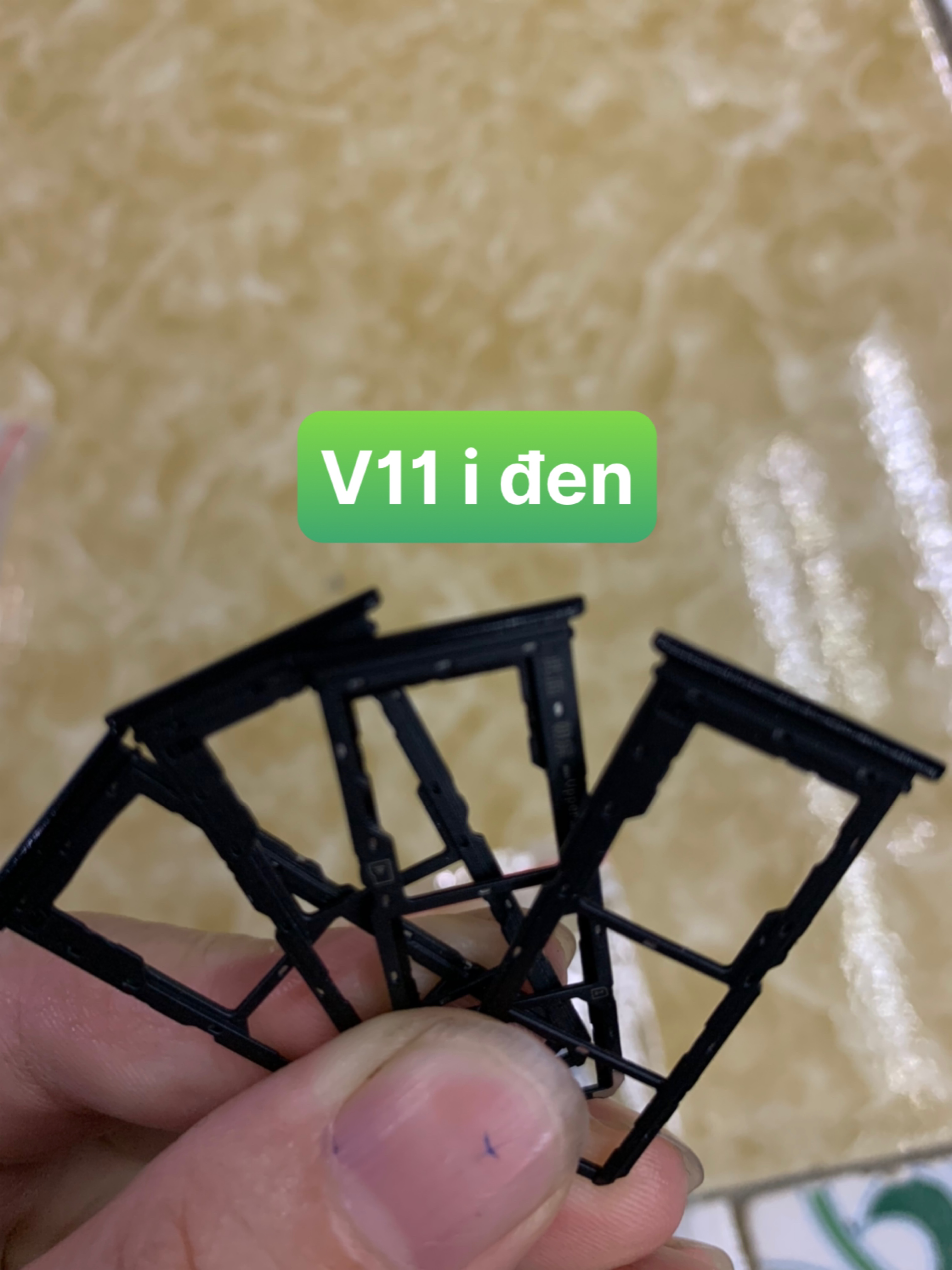 Khay sim điện thoại vivo v11i/ v11 chung nhau