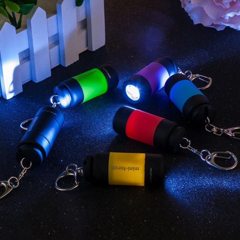 Đèn pin LED Mini USB di động có thể sạc lại túi không thấm nước đèn pin móc khóa cắm trại ngoài trời đèn khẩn cấp.