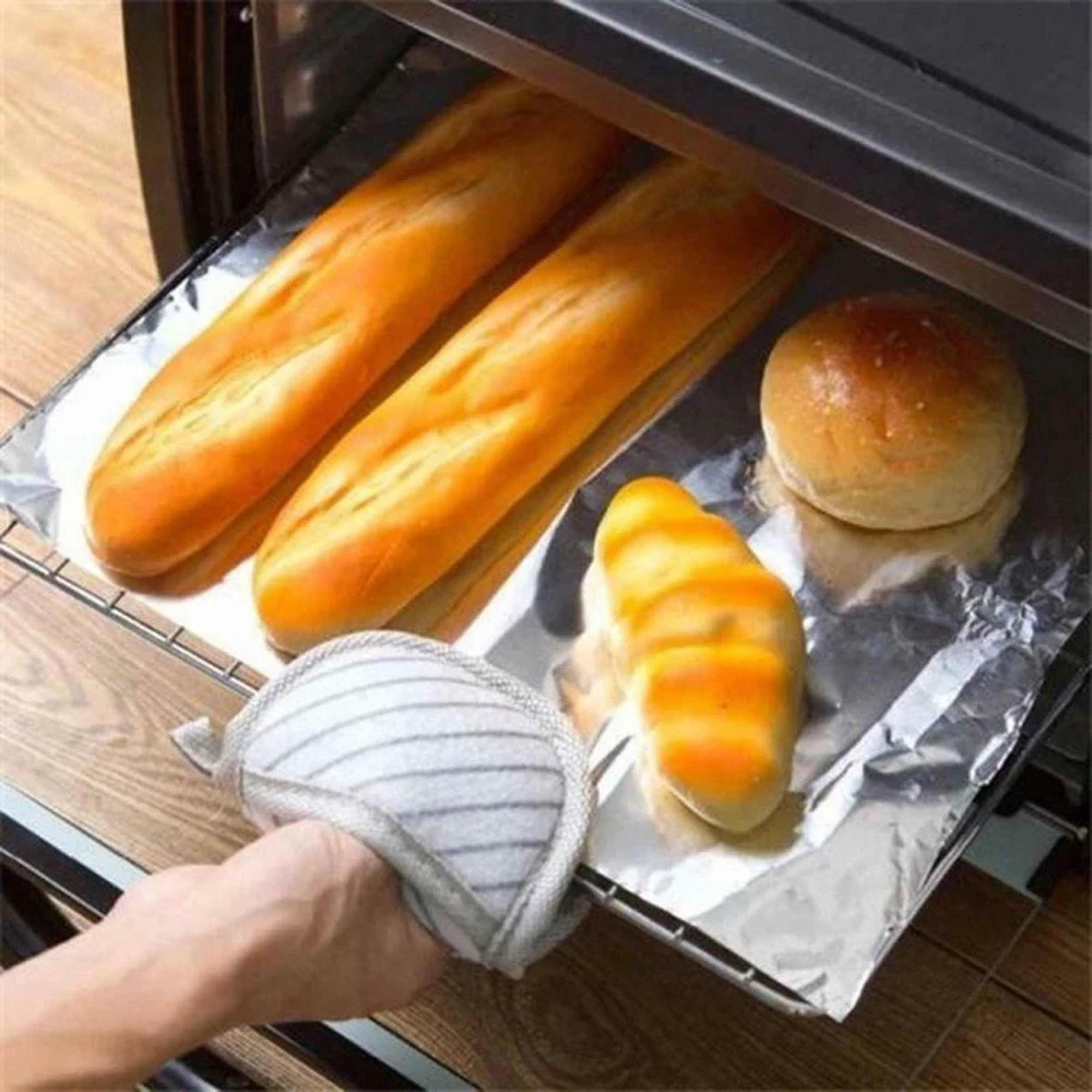 Aluminium Foil Sheet Roll for Kitchen 30cm long Food Grade Art# JS -Alu-Foil90100-30cm-GroBN-0005. 