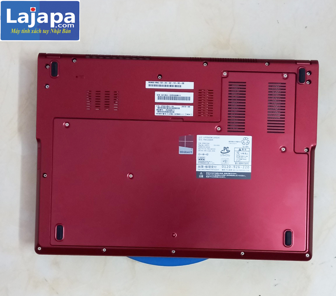 [MADE IN JAPAN] FUJITSU LIFEBOOK UH55/K Core i33227U /4GB /SDD 24GB