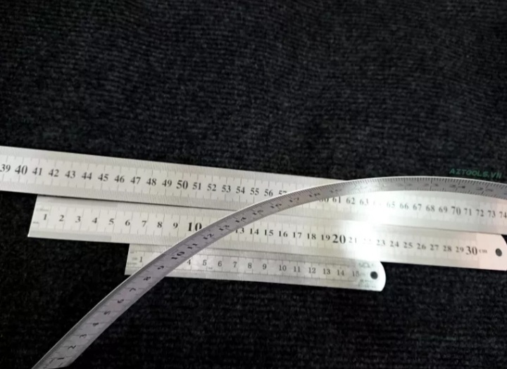 Thước kẻ sắt 50cm