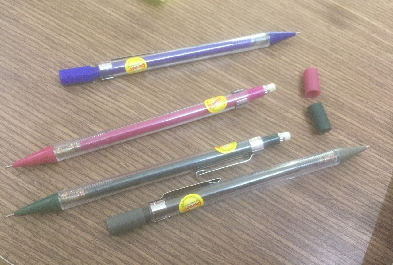 Bút chì bấm Pentel A125T 0.5mm