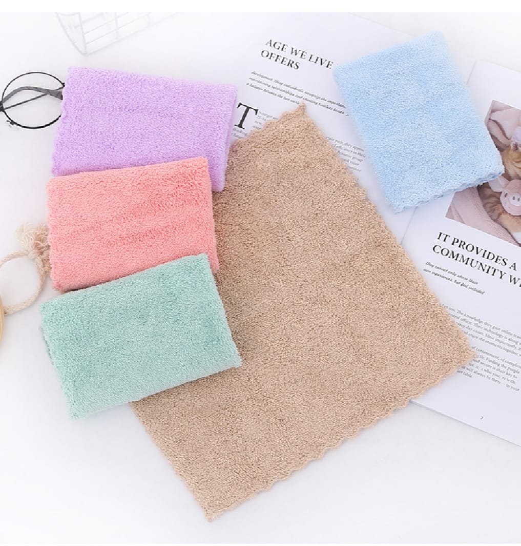 2%20Piece%20Coral%20Fleece%20Microfiber%20Cleaning%20Cloth%20%7C%20Soft%20Non-Stick%20Oil%20Dish%20Towel%20%7C%20Super%20Absorbent%20Hand%20Towel%20%7C%20Multi-Purpose%20Cleaning%20Wipes%20for%20Kitchen,%20Home,%20Car,%20Mirror%20&%20Glass%20-%20Image%202