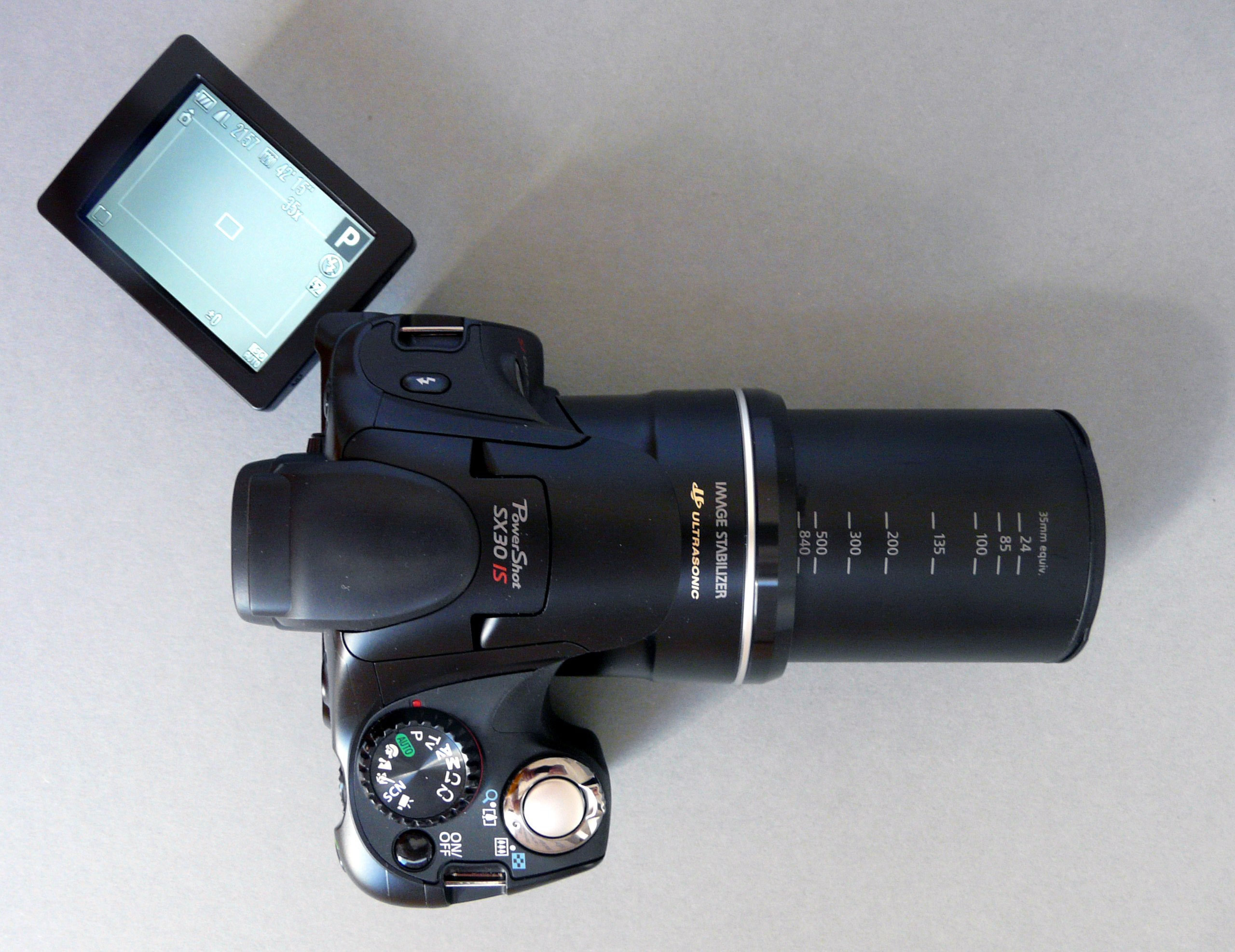 Máy ảnh Canon SX30 IS – 14 megapixel – siêu zoom 35x – Mới 95%