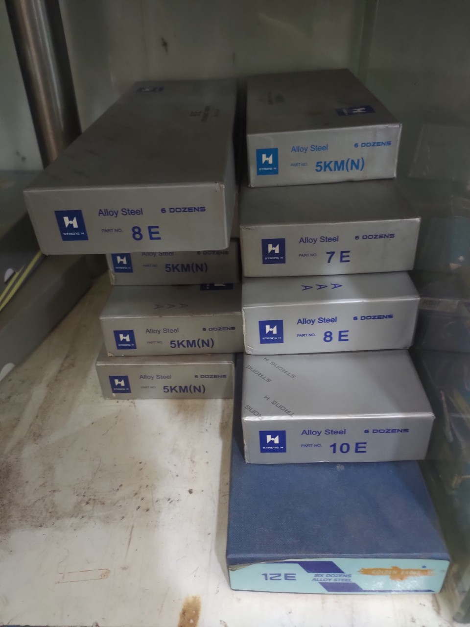 dao máy cắt vải đứng