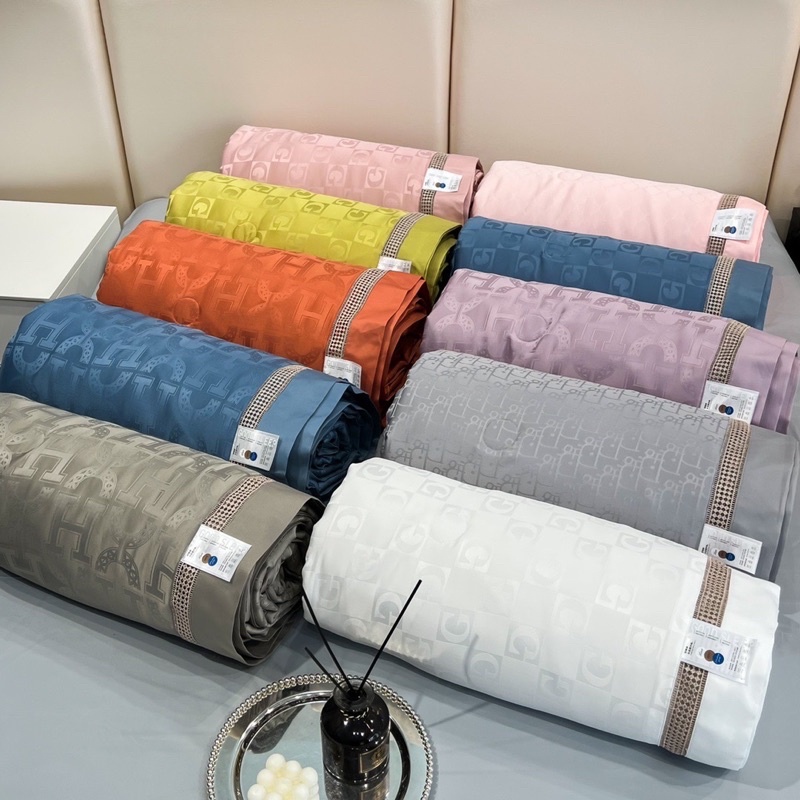 Set chăn ga 5 món phi lụa vân chìm chăn trần hoạ tiết sang trọng (vỏ gối ôm đầu vuông)