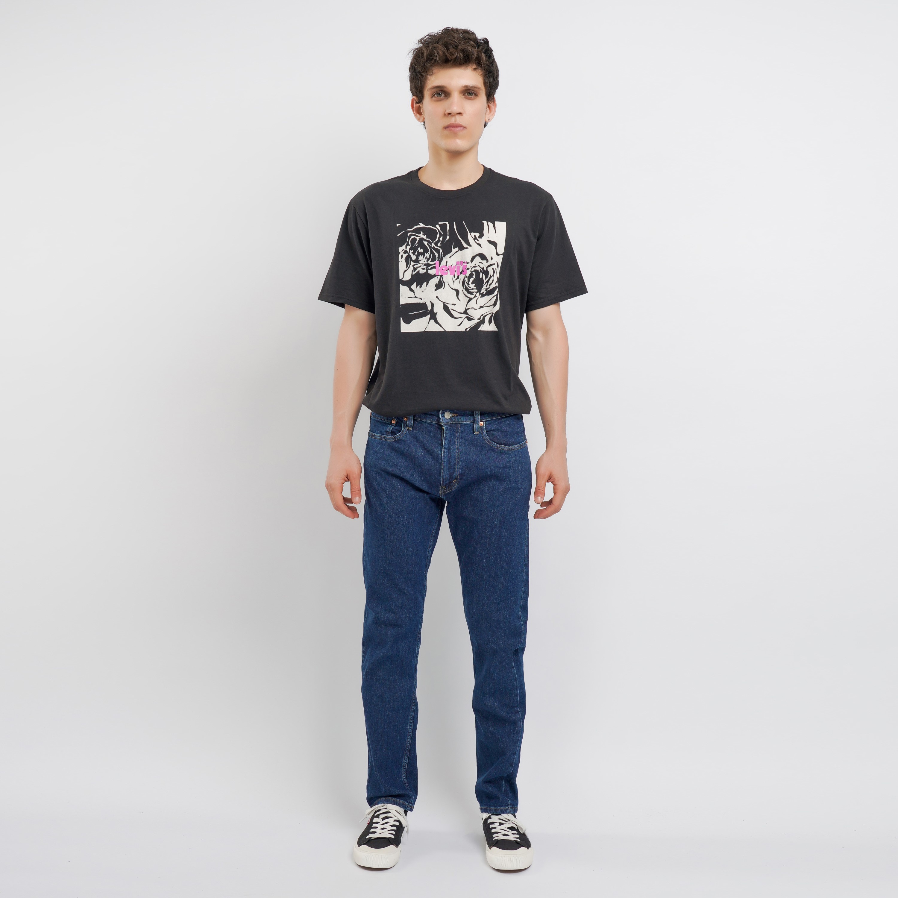 Levi's%C2%AE%20Men's%20502%E2%84%A2%20Taper%20Jeans%20-%20Image%202