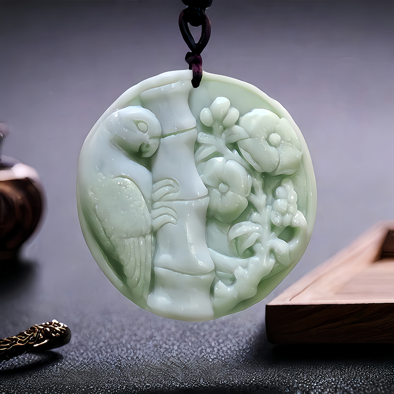Green Natural Real Jade Parrot Pendant Necklace Talismans Gemstones Designer Luxury Gifts for Women Men Gift Accessories. 