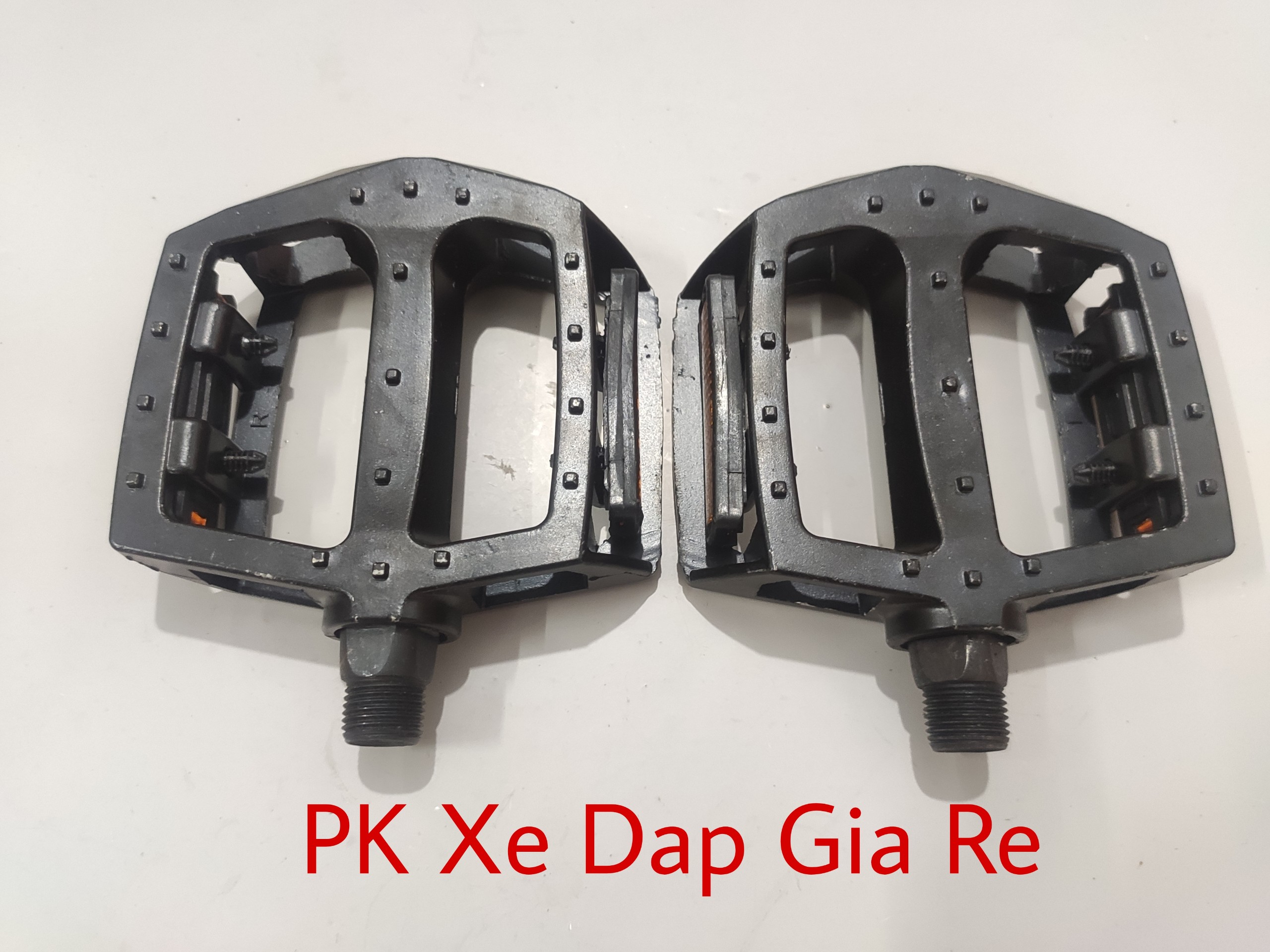 Pedan xe đạp bằng nhôm siêu nhẹ, Bàn đạp xe đạp nhôm đúc chạy bi cao cấp - PK Xe Dap Gia Re