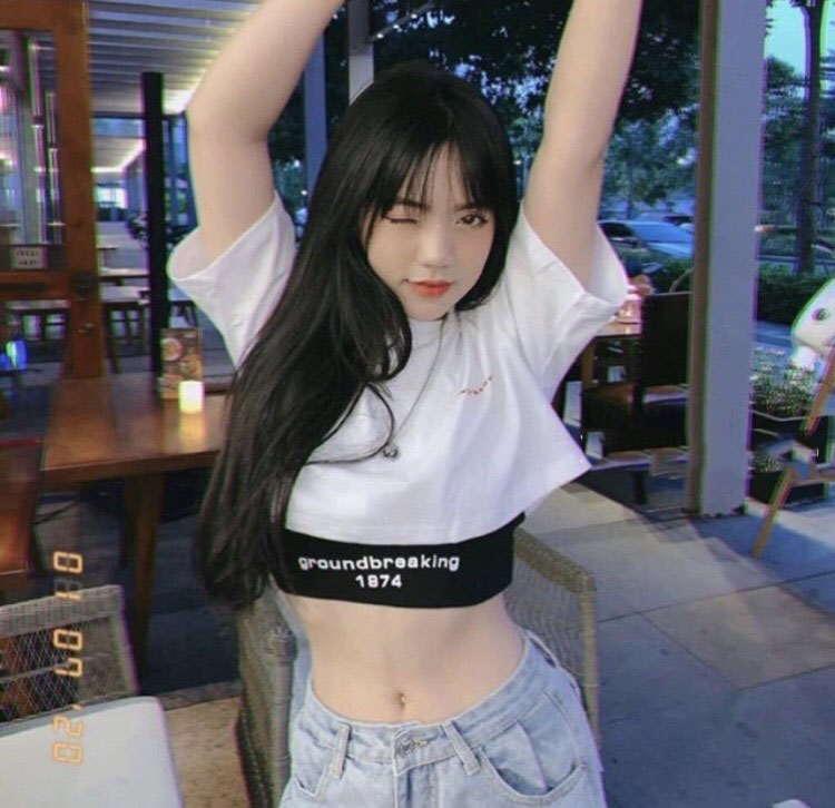 Áo croptop nữ siêu cá tính