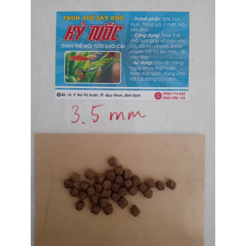 Thức ăn cao cấp cho cá cảnh_Cám trùn quế sấy Hỷ Tước