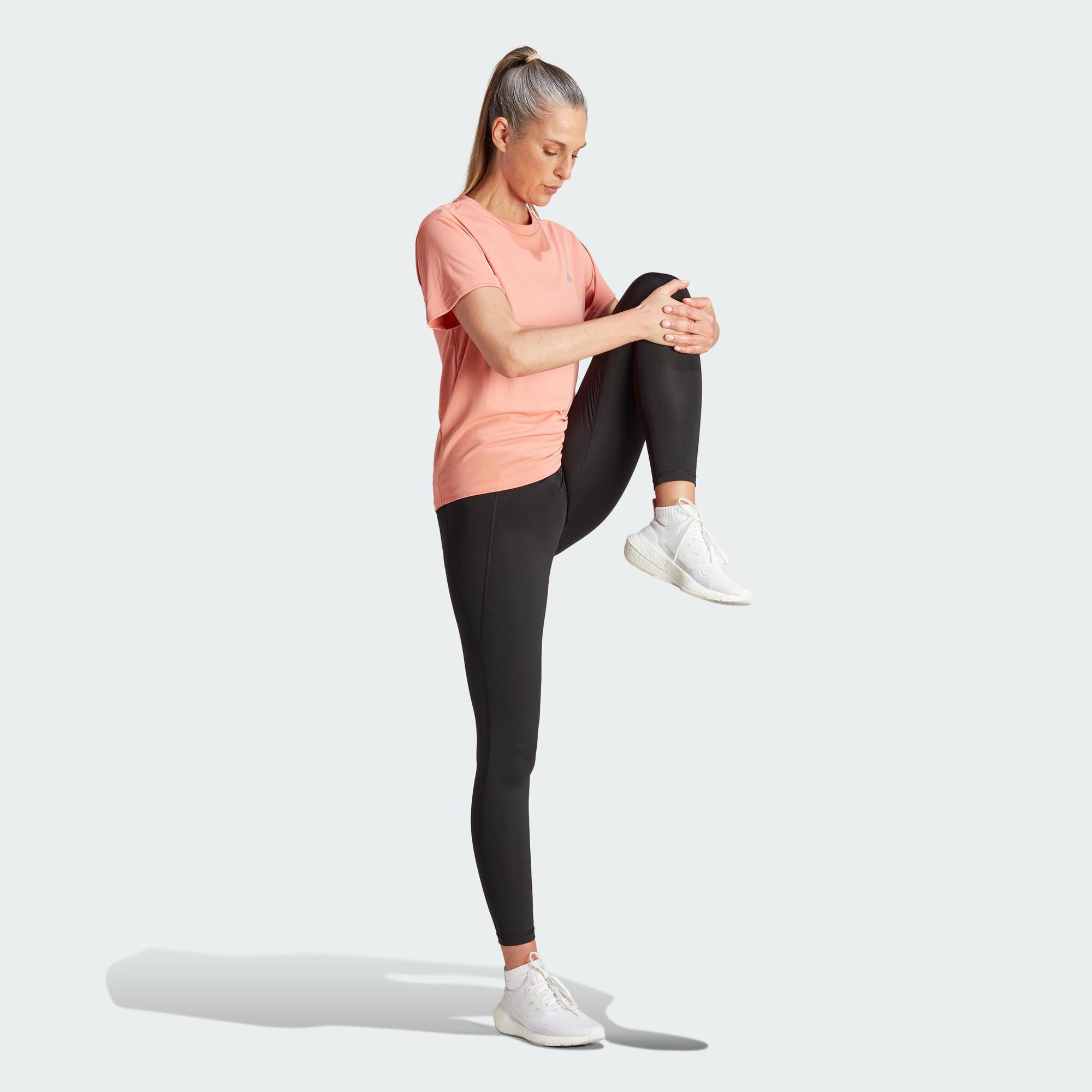 [20H 3-4.4-MUA 2 GIẢM 30%] adidas Chạy Áo Thun Run It Nữ Đỏ IK9385