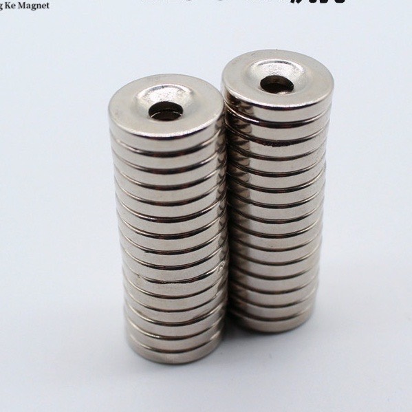 Combo 40 viên nam châm đất hiếm 15x3 lỗ 4mm