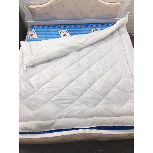 Ruột chăn bông ép hơi siêu nhẹ, siêu ấm màu trắng tinh size to 1m9x2m1, 2m x 2m2.