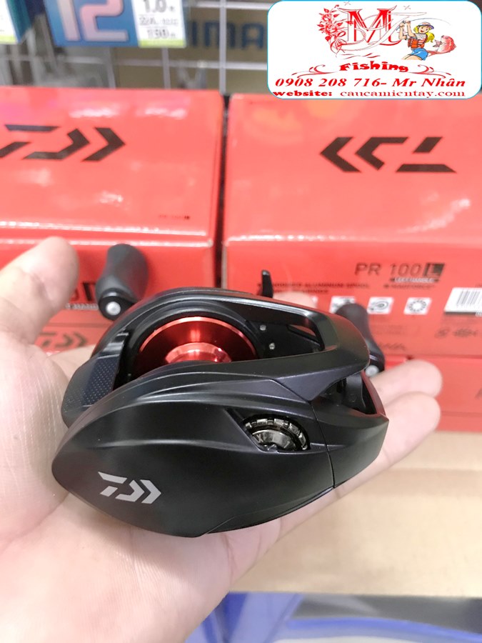 Máy Câu Ngang Daiwa PR100 Tay Trái