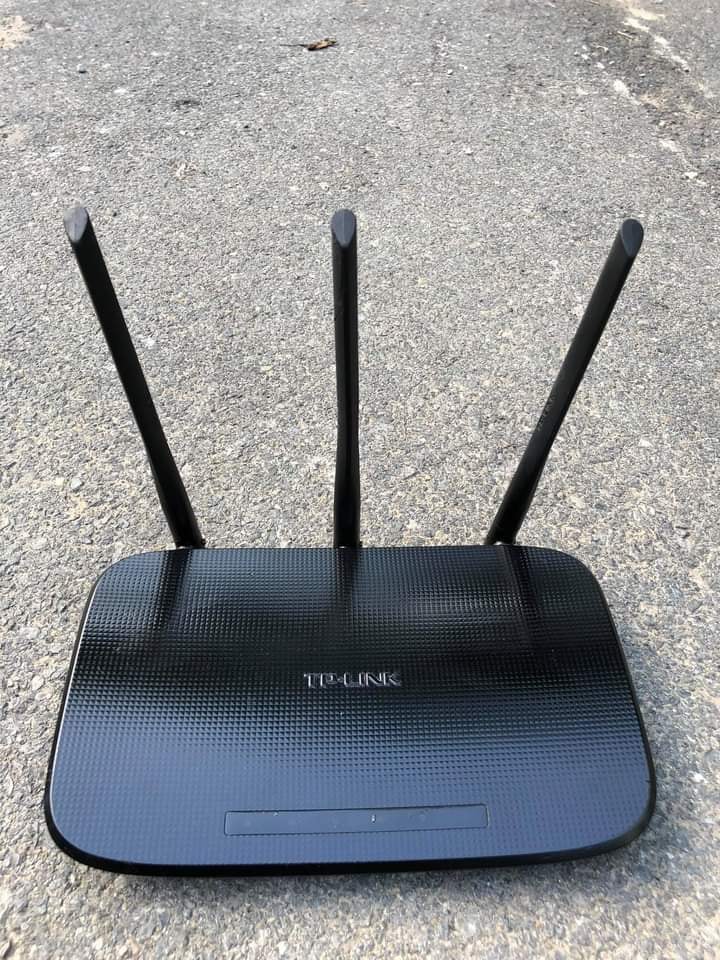 Bộ phát Wifi TPlink 3 râu 880N LIKE NEW 95% sóng xuyên tường tốc độ 450 Mbps, Modem Wifi 3 râu Router wifi Cục Phát Wifi TPLink, thiết bị Kích sóng wifi - Hàng Thanh Ly 95%
