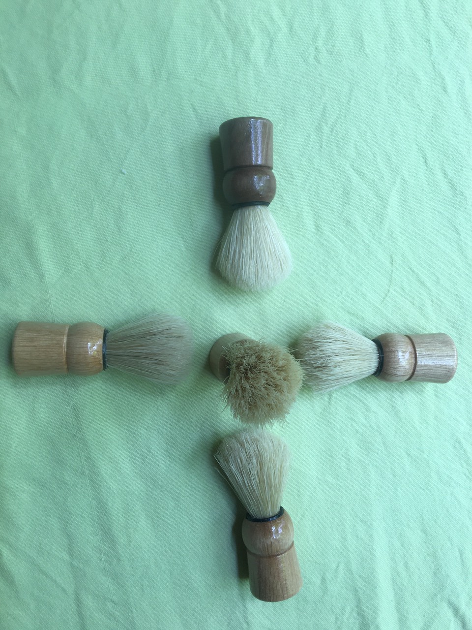 CHỔI ĐÁNH BỌT, QUYÉT KEM CẠO RÂU CHO SALON TÓC NAM