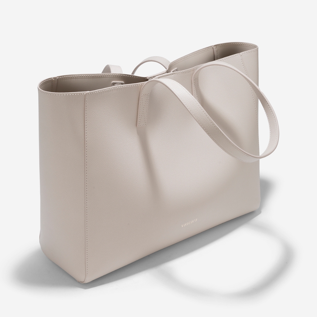 [Voucher 50K | 15.10 - 17.10] Vascara Laptop oversize tote bag - TOT 0140