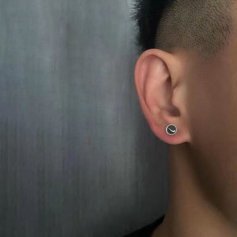 %E3%80%90Fresh%20Earrings%20Men's%20Summer%20Fashionable%20Personalized%20Men's%20Street%20Hip-Hop%20Elegant%20Couple%20Earrings%202024%20New%20Arrival%20Pair%20-%20Image%203