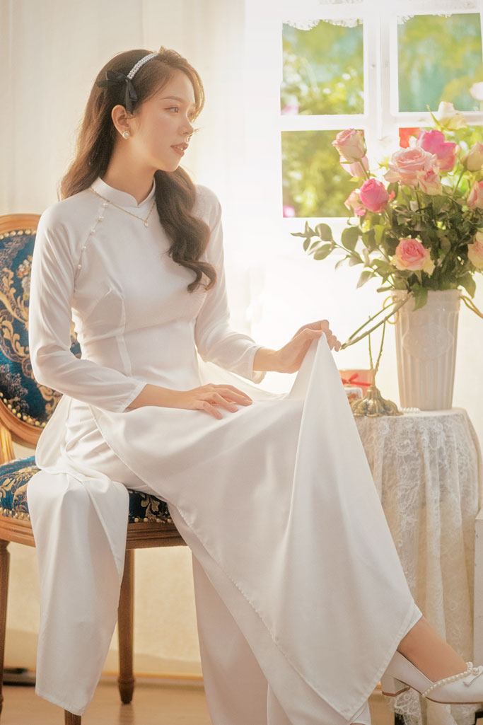 Sumire Store Áo dài Truyền thống Tú Khuê