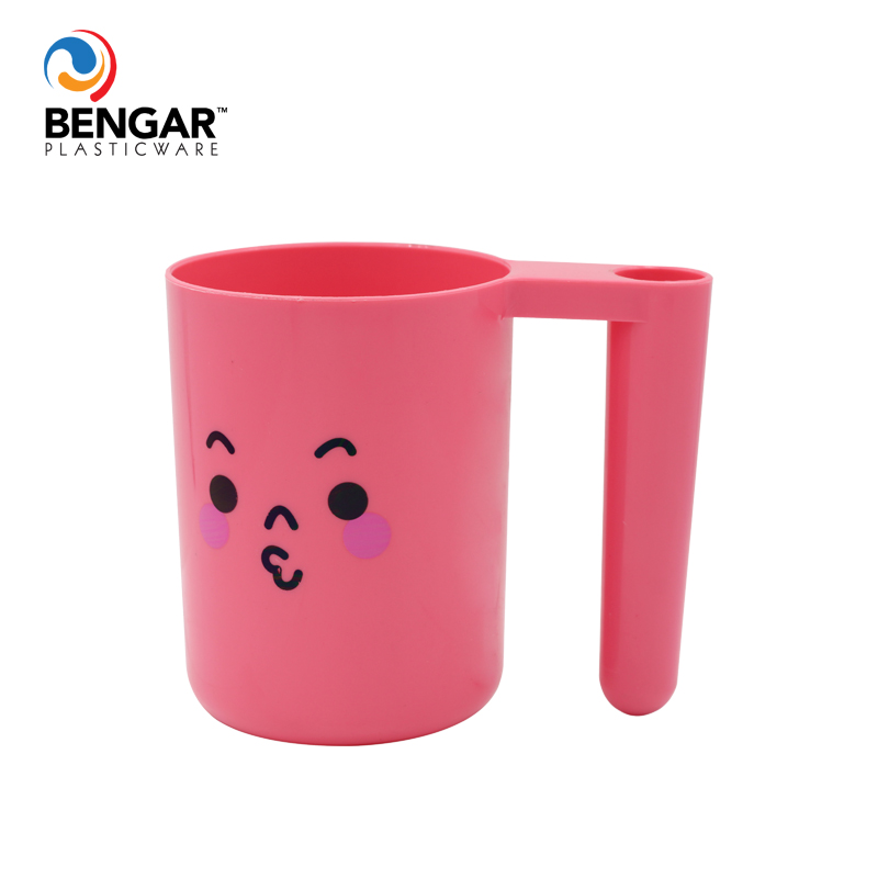 toothbrush holder / lagayan ng toothbrush at toothpaste/ cup for kids