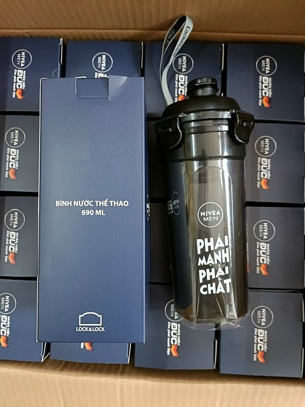 bình nước lock&lock 690ml - bình nước lock&lock