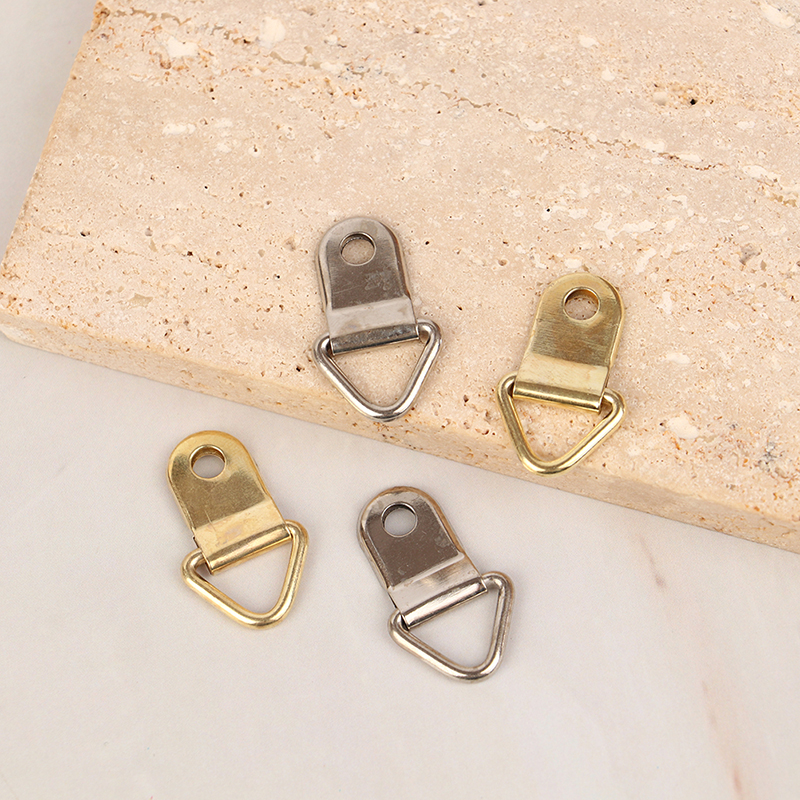 100Pcs Golden Silver Triangle D-Ring Hanging Picture Oil Painting Photo Mirror Frame Wall Hooks Cross Stitch Hook Accessories. 