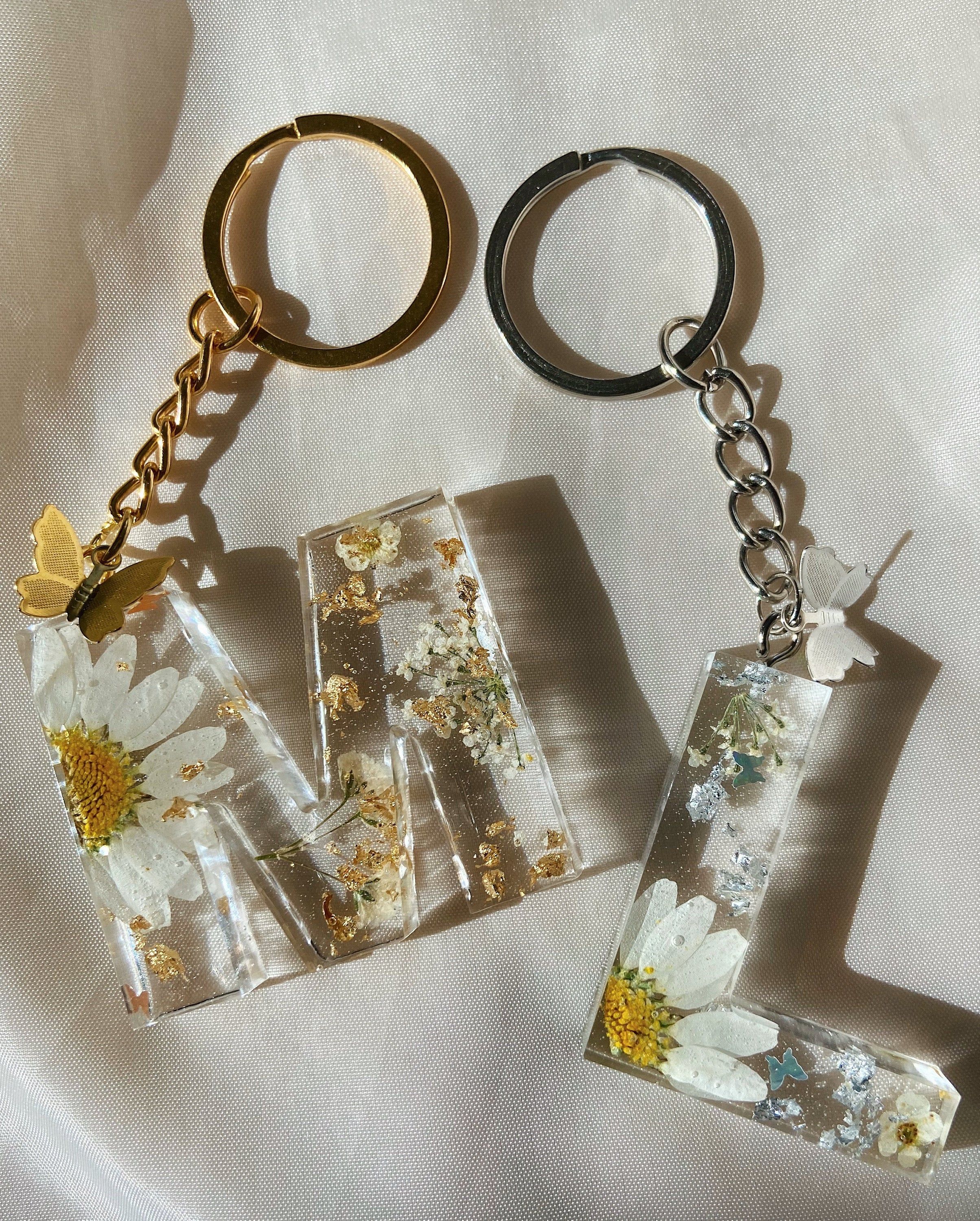 Móc khóa handmade resin theo yêu cầu