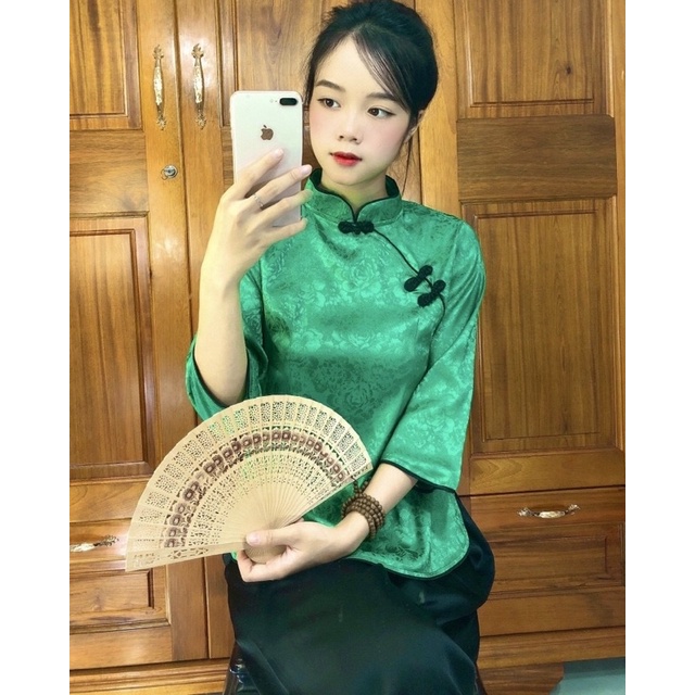 Đồ Lam Đi Chùa # Sẫm Gấm