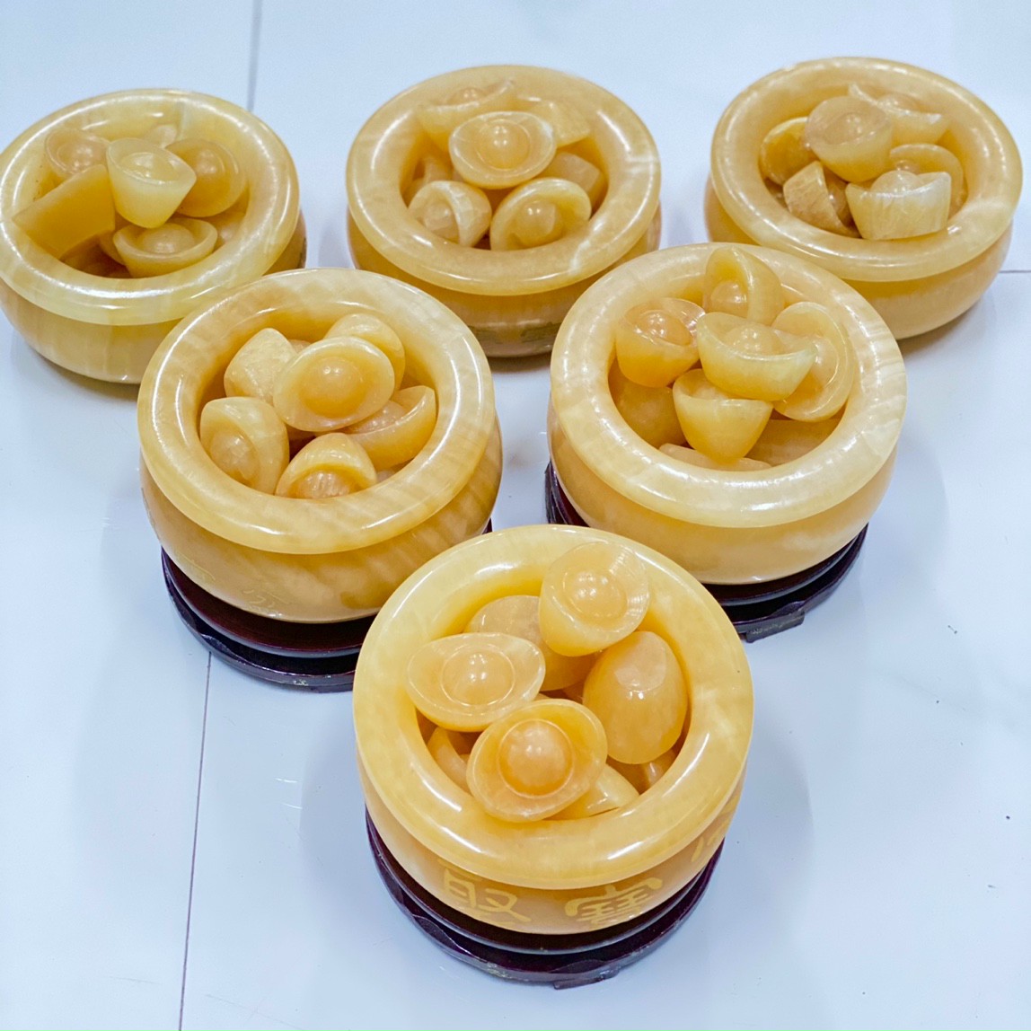Bát Tụ Bảo Đá Ngọc Hoàng Long - Đường Kính 12cm ( kèm 10 thỏi vàng)