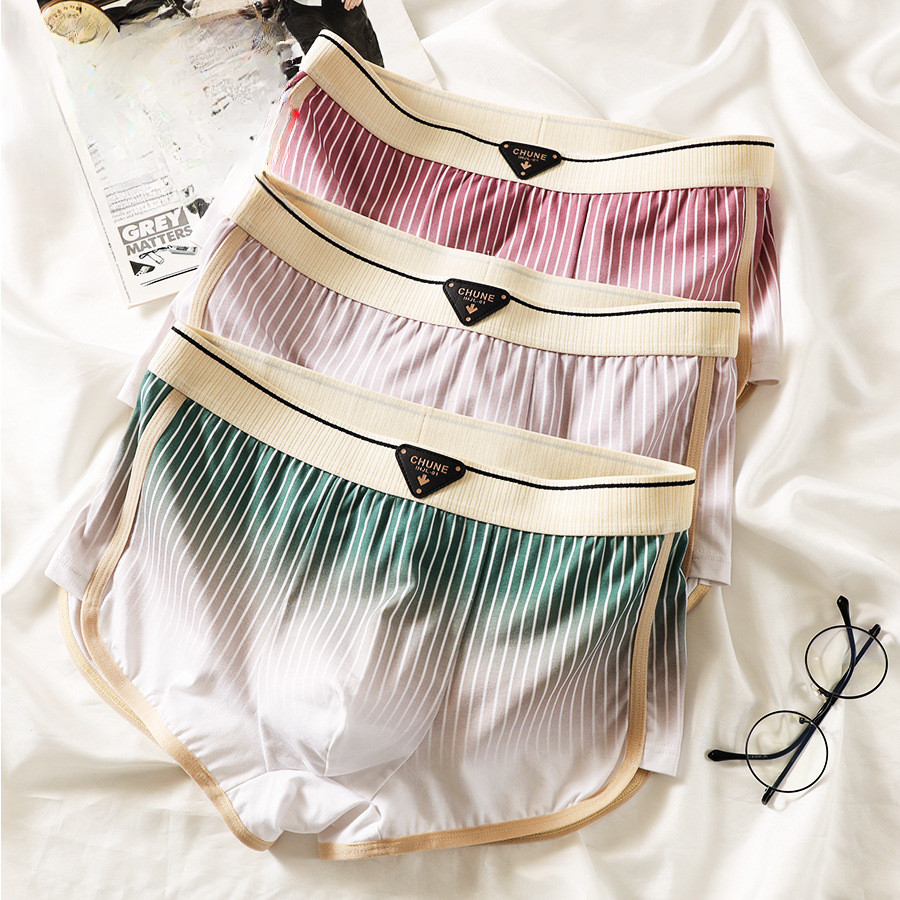 New Men's Elegant Striped Exquisite Cotton Antibacterial Health Underwear Loose Running Breathable Teen Comfortable Boxers C6440. 