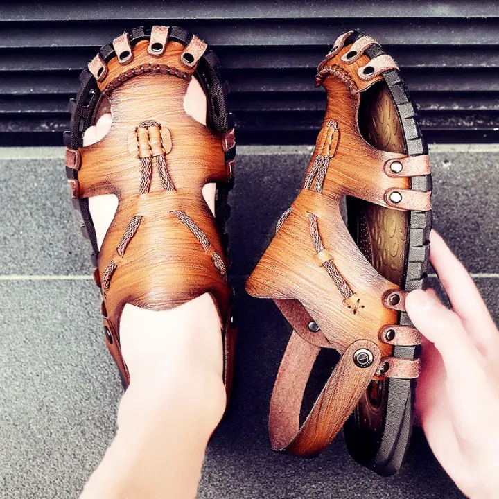 trendy closed toe shoes