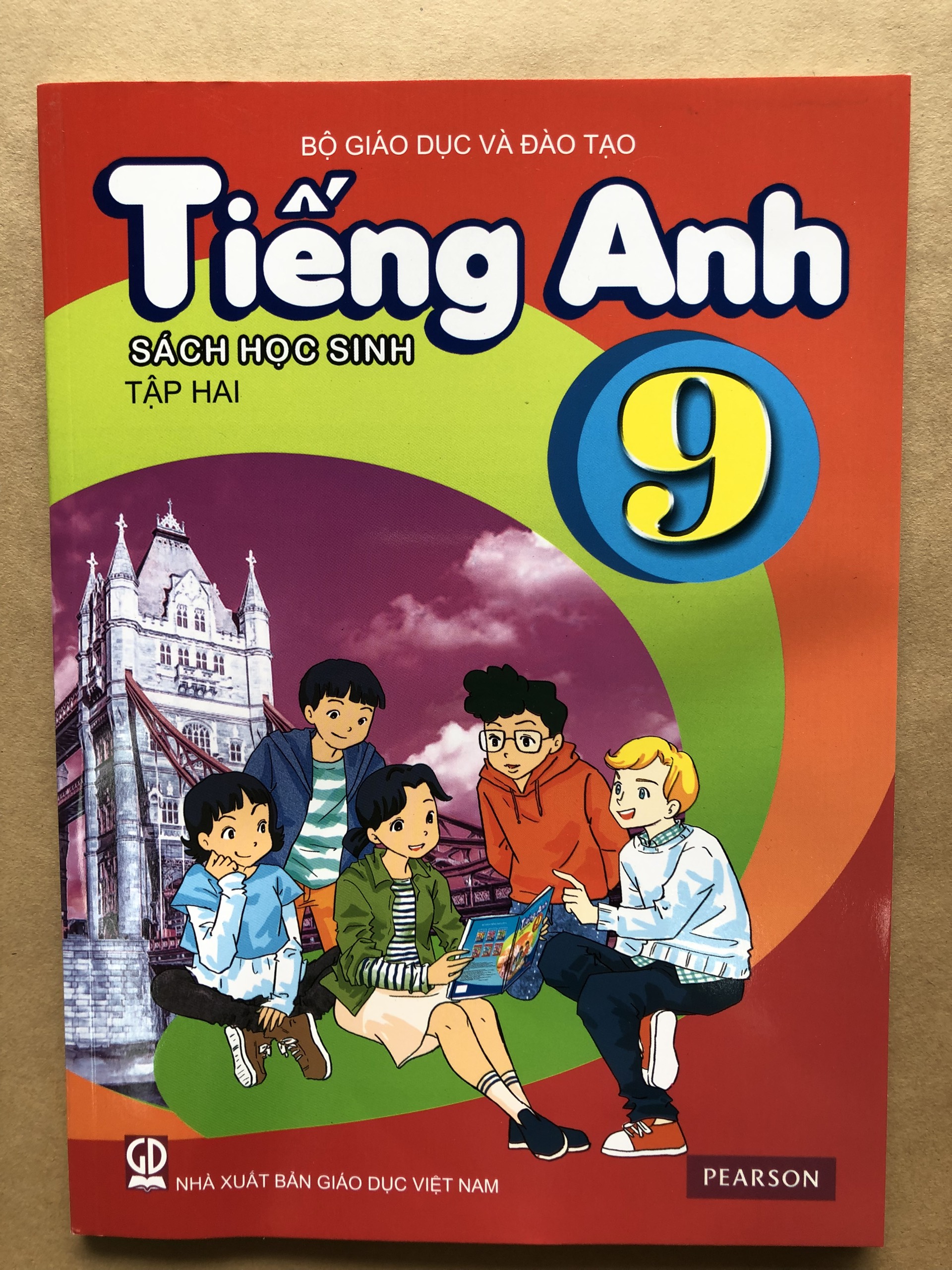 Sách Tiếng anh lớp 9 chương trình mới có CD