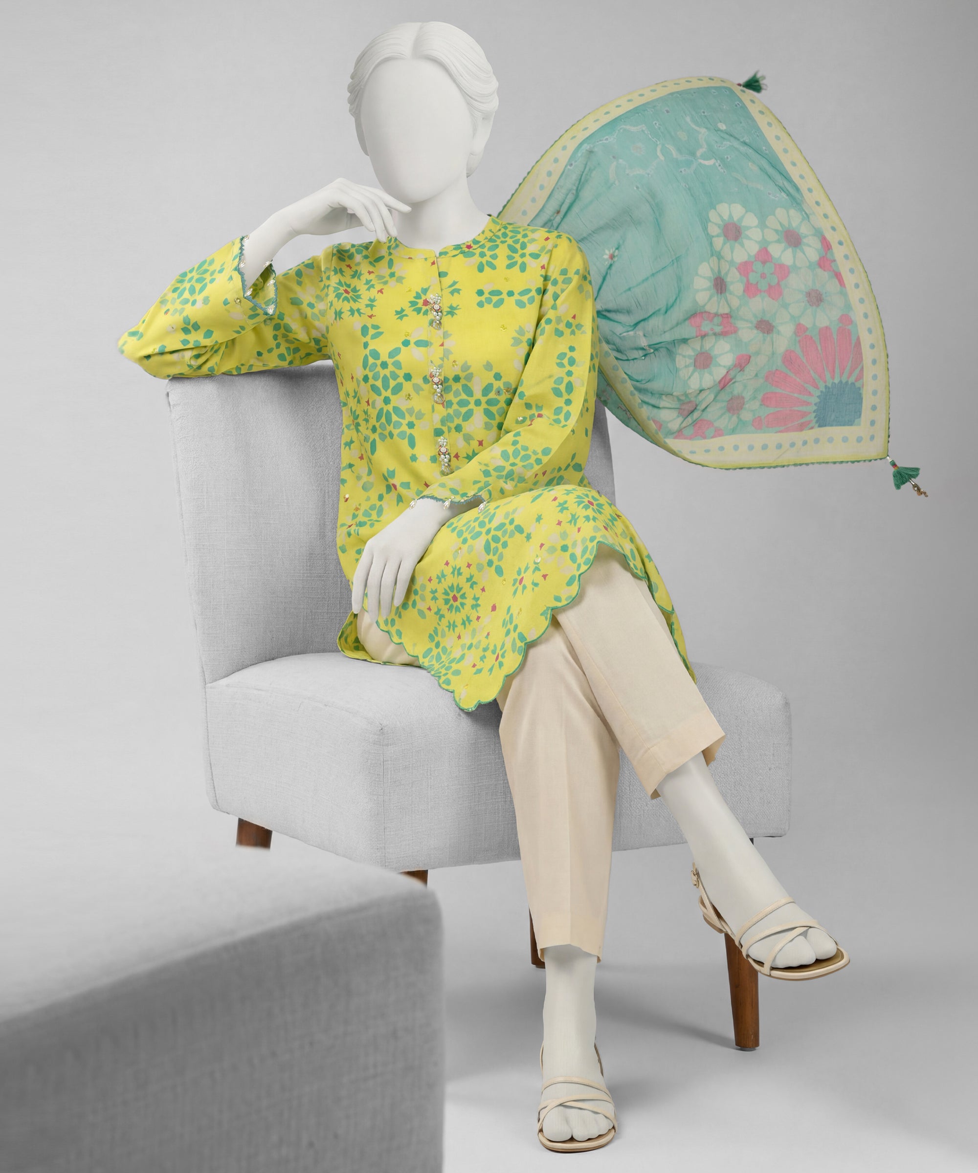 Junaid%20Jamshed%20-%20Yellow%20Lawn%20Embroidered%20%20Women%20Unstitched%202%20Piece%20Shirt%20Dupatta%20JDS-S-26-1358%20MARAKASH-4%20-%20Image%202