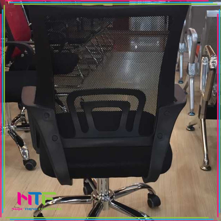 Ghế xoay văn phòng hàng cao cấp, lớp nĩ dày, chân bàn chắc chắn chịu lực đến 80kg