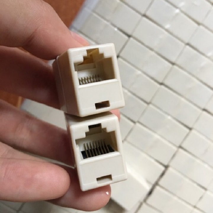 It's 1 piece. Network cable wire connector, for extension or splitter cable wire. 820