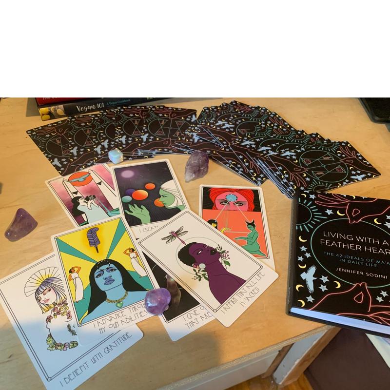 Amenti Oracle Feather Heart Deck English Card Game