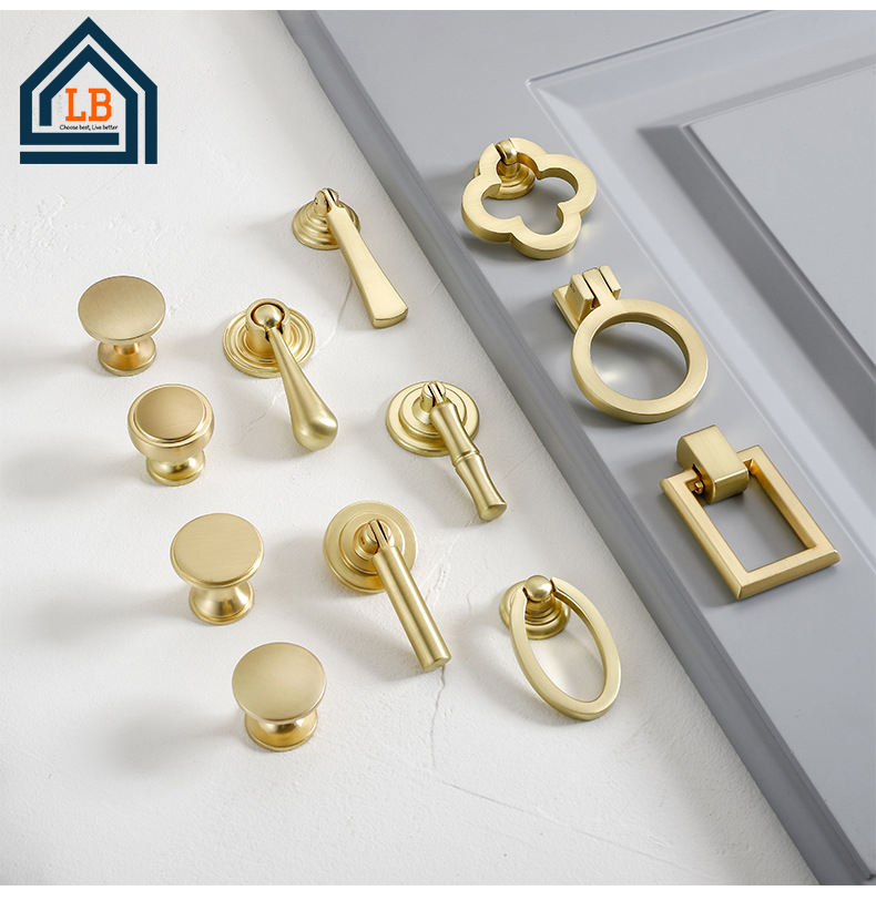 Tay nắm tủ áo vàng đồng sang trọng