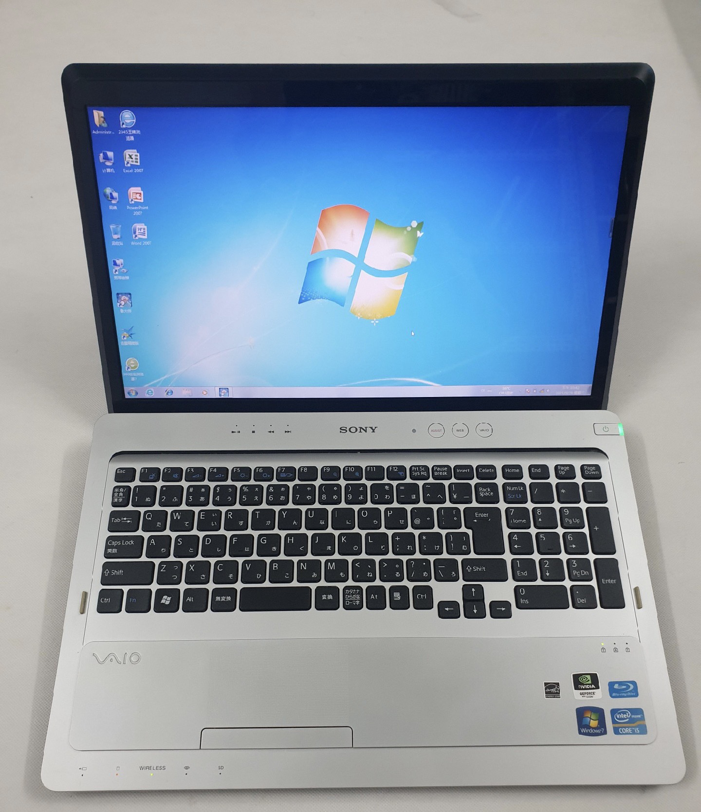 Laptop Sony Vaio PCG-814 Core i7-2870QM, 8gb ram, 256gb SSD, 17.3inch HD+